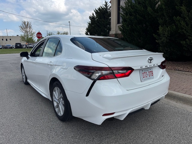 Vehicle Photo 7