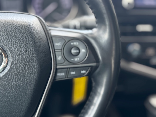 Vehicle Photo 13