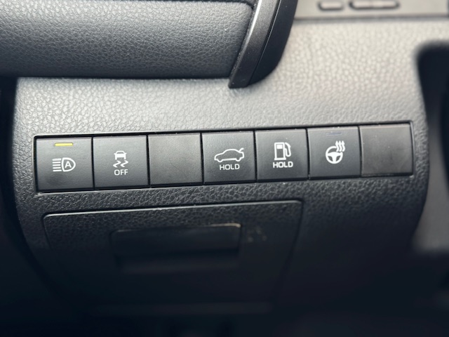 Vehicle Photo 15