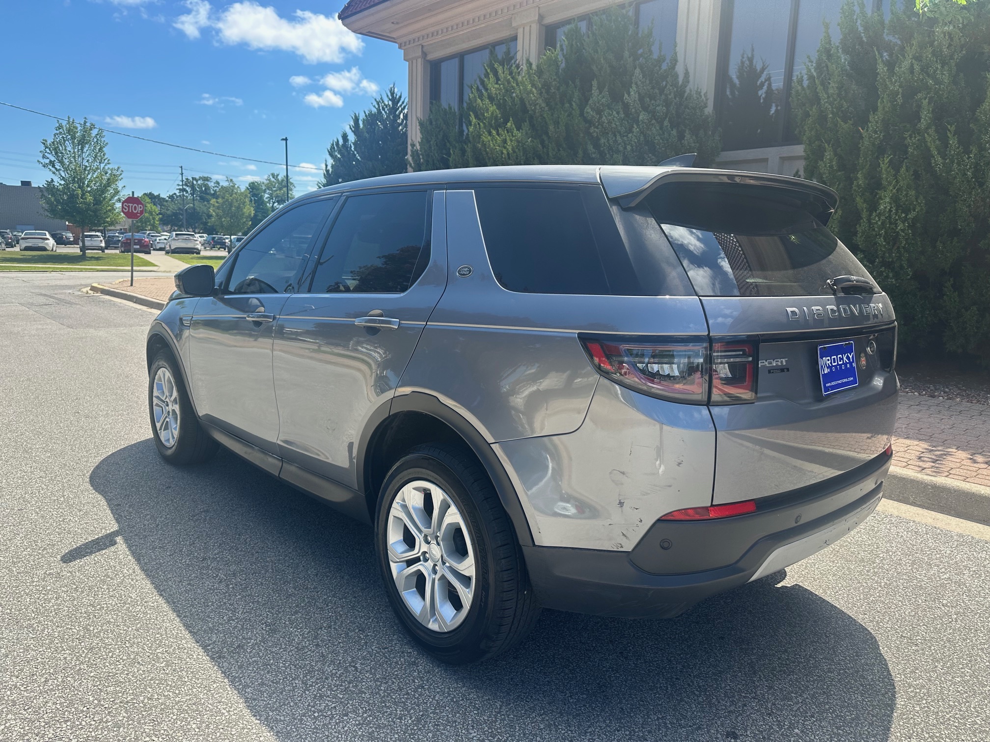 Vehicle Photo 5