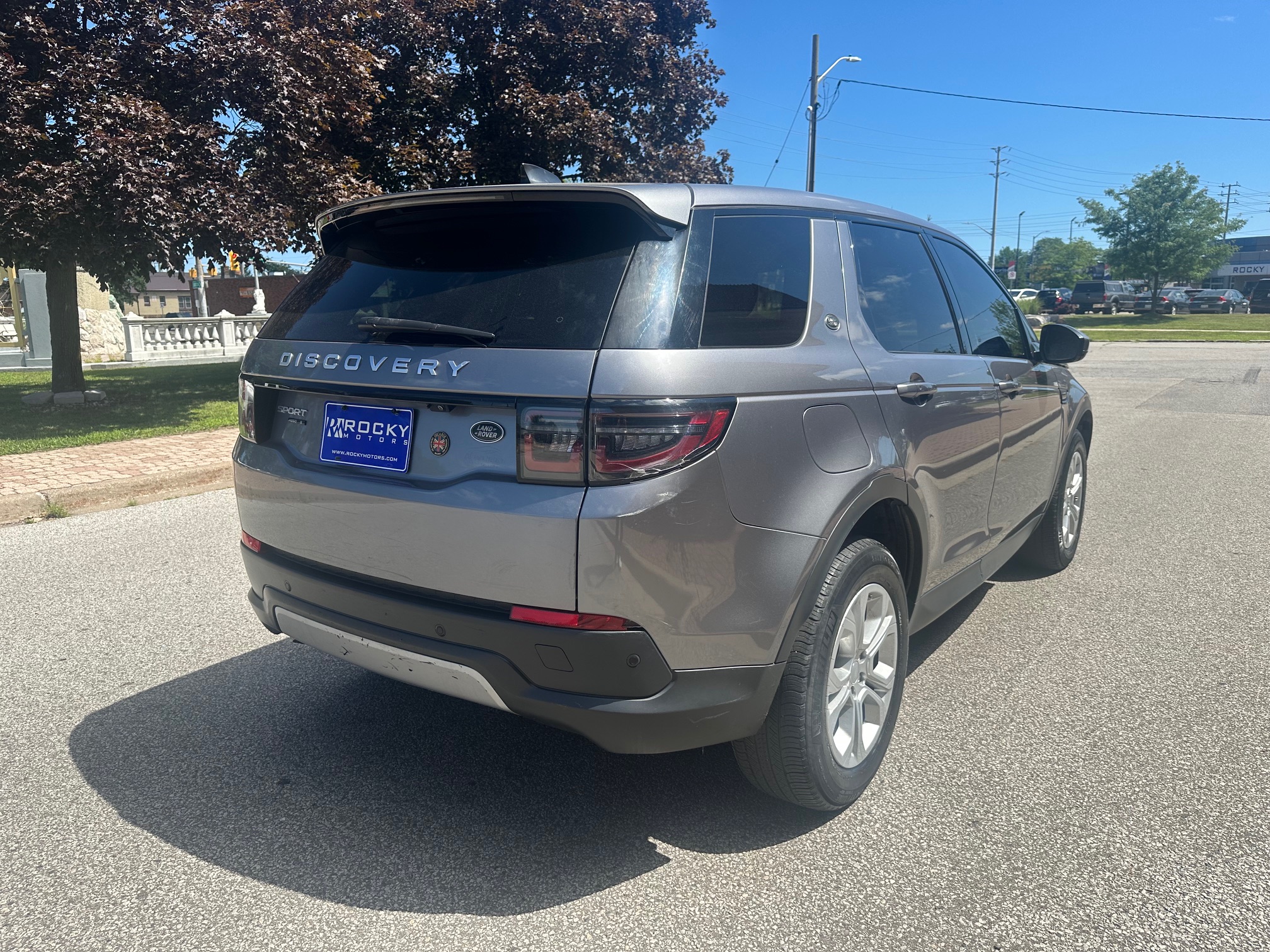 Vehicle Photo 7
