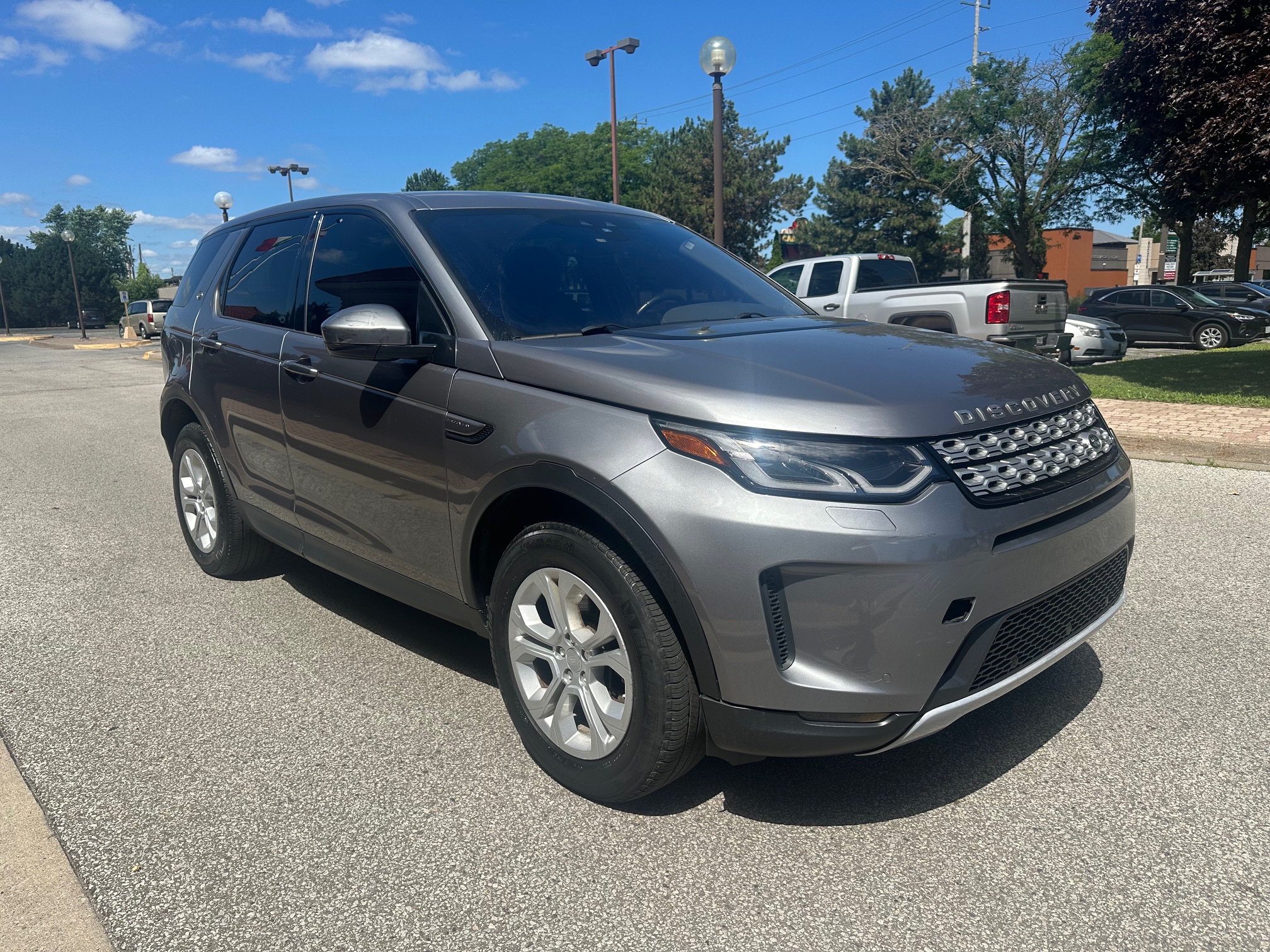 Vehicle Photo 8