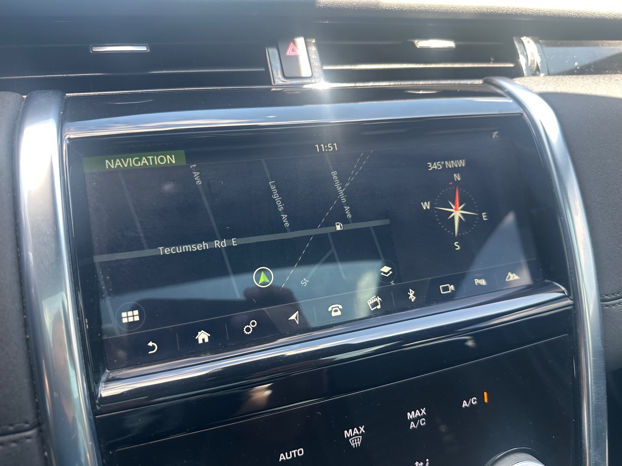 Vehicle Photo 14